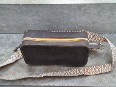 galerie/001 Taschen/030 Caro Rv/resized/T0409 (2025-09-24) 2_small.jpg